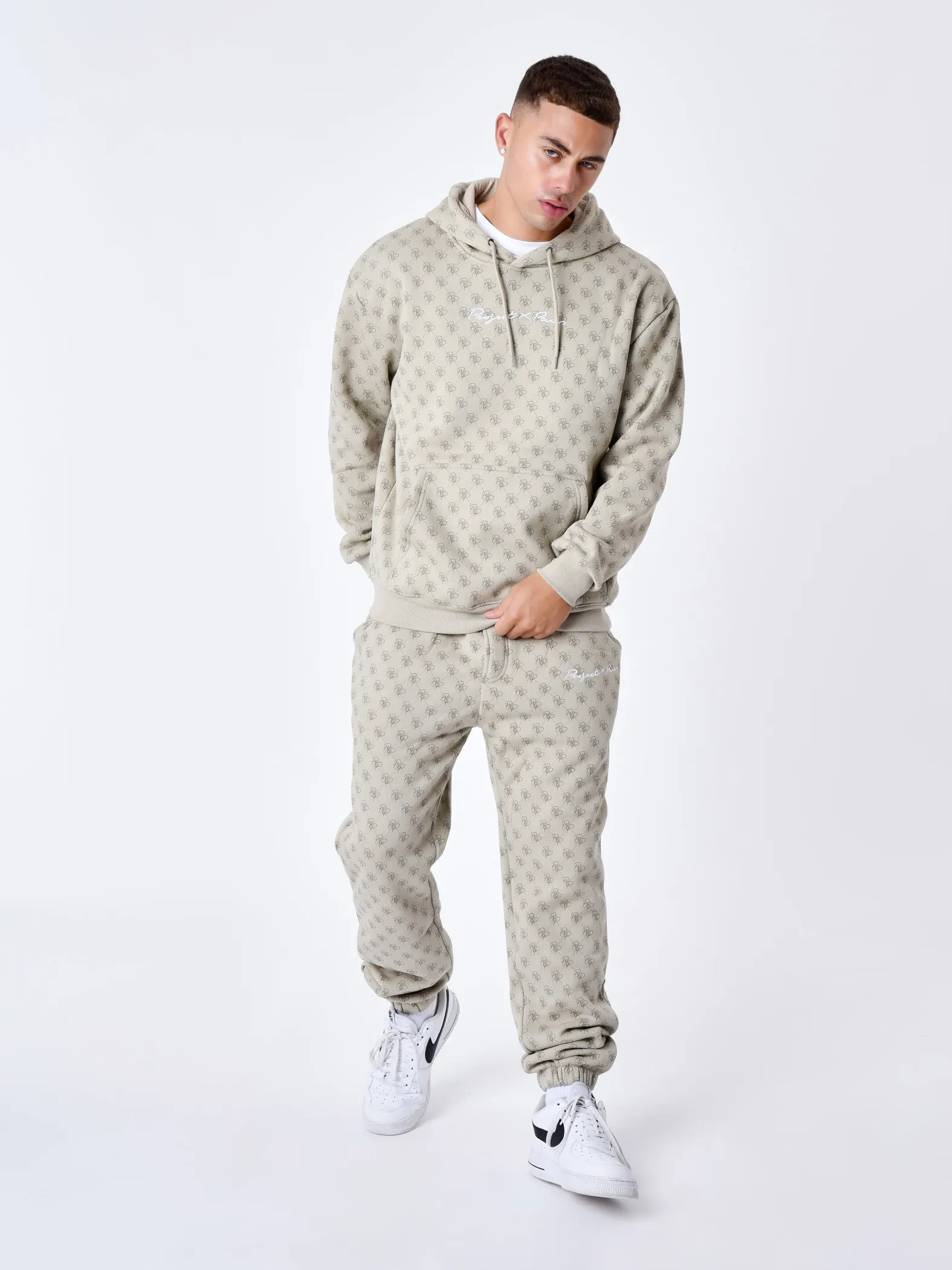 Sudadera con capucha y monograma