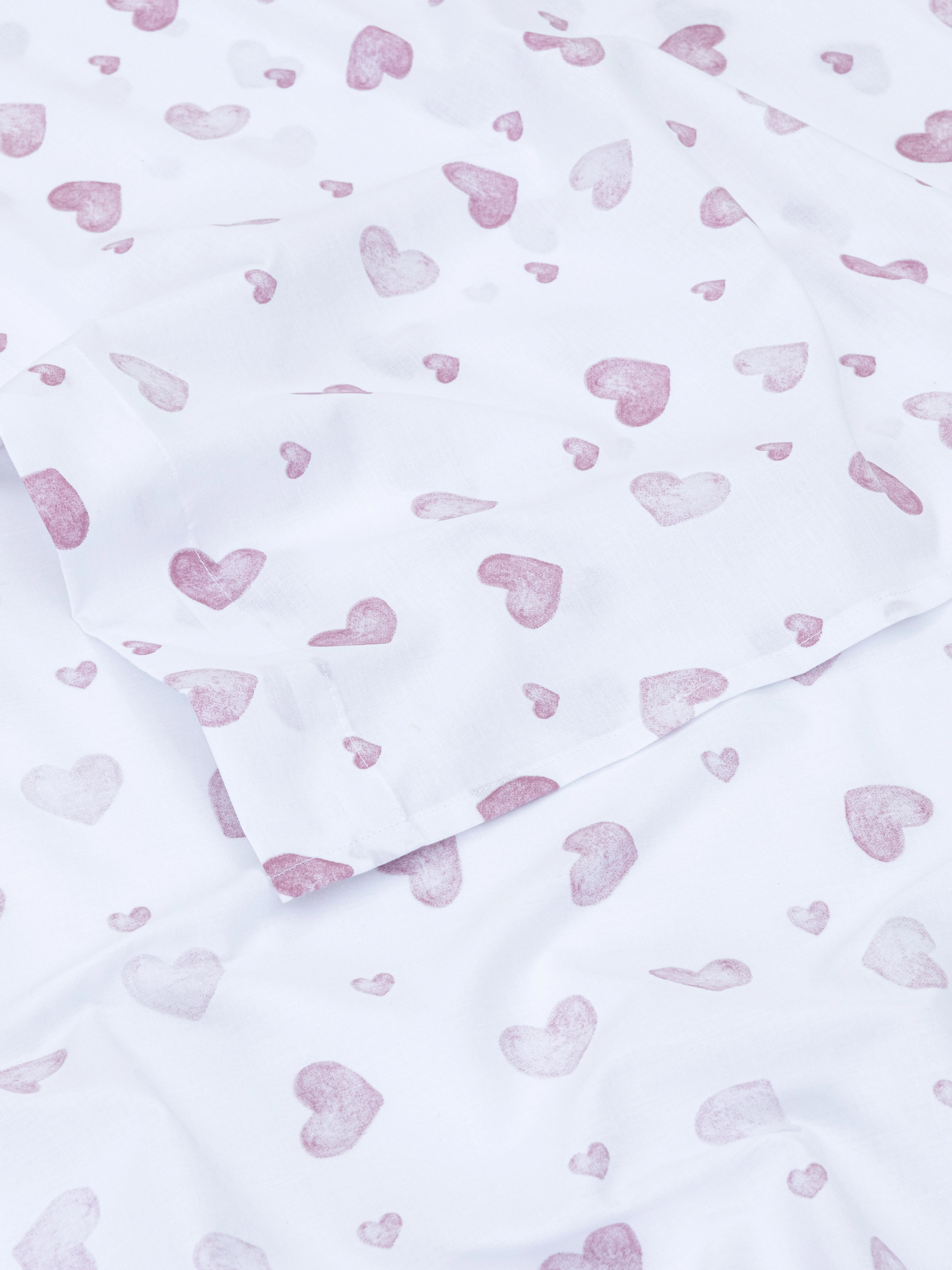 Sábana encimera con corazones para cama king size