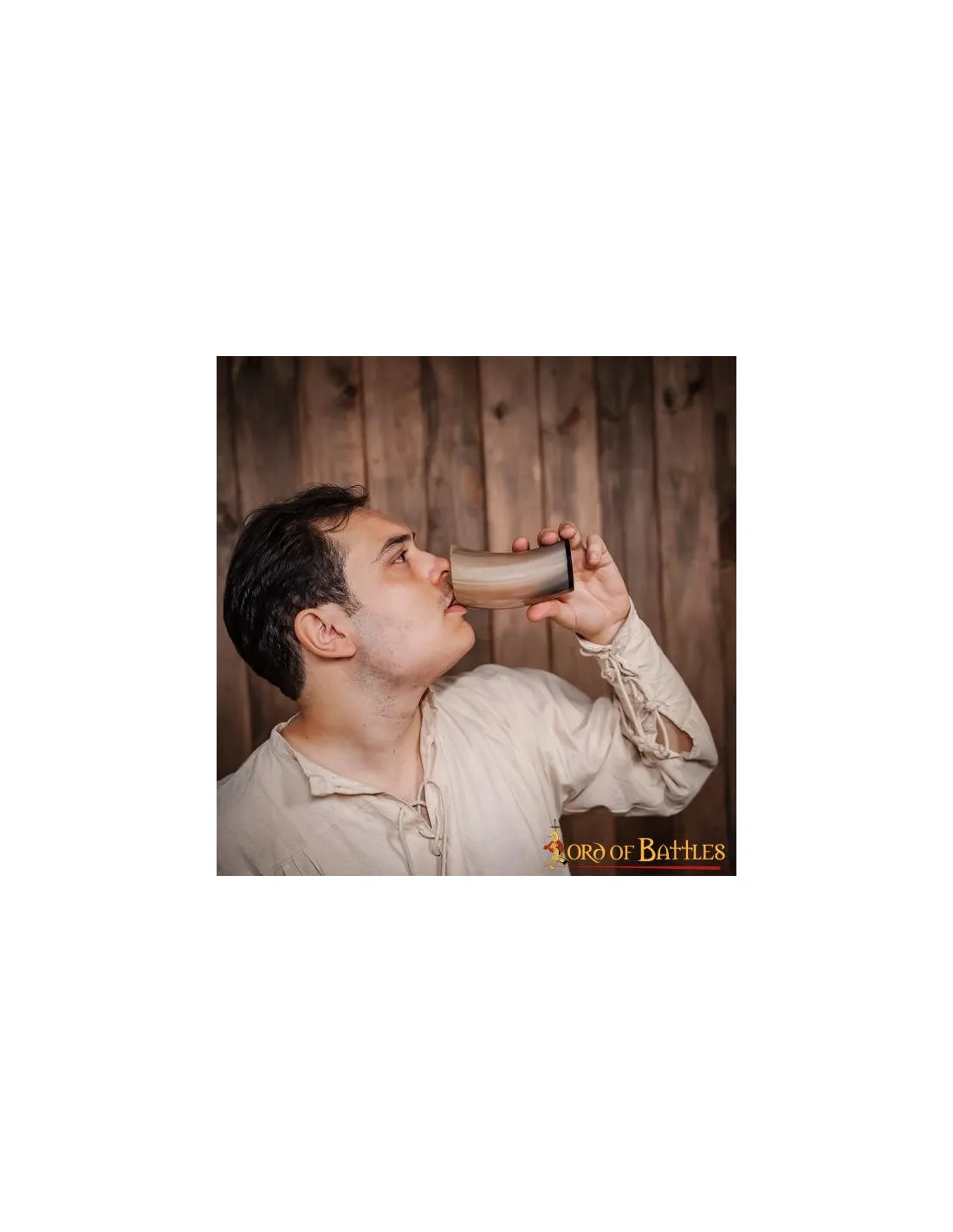 Taza vikinga en cuerno de buey para cerveza