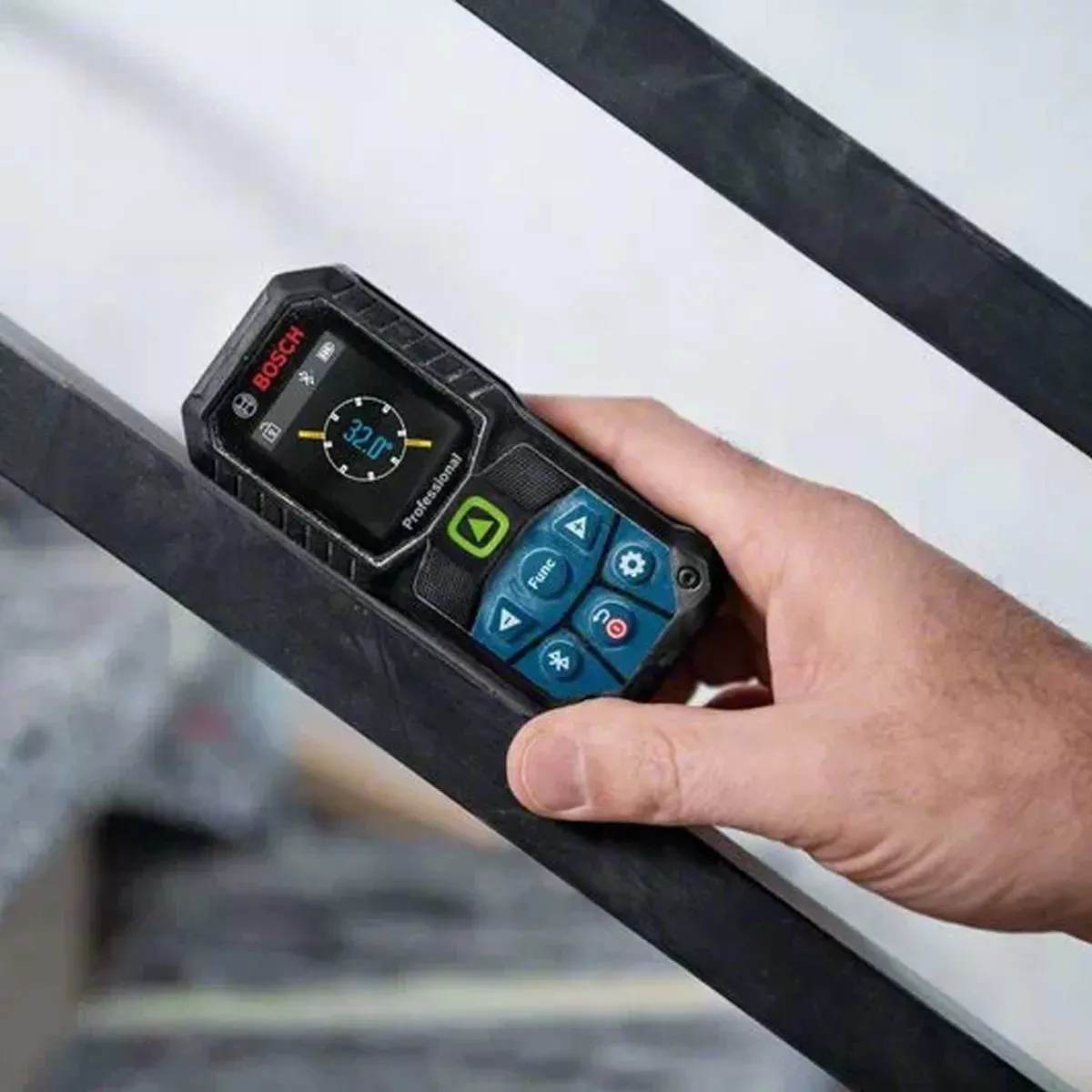 TELéMETRO LáSER VERDE BOSCH GLM 5027 CG BLUETOOTH 0.0550M