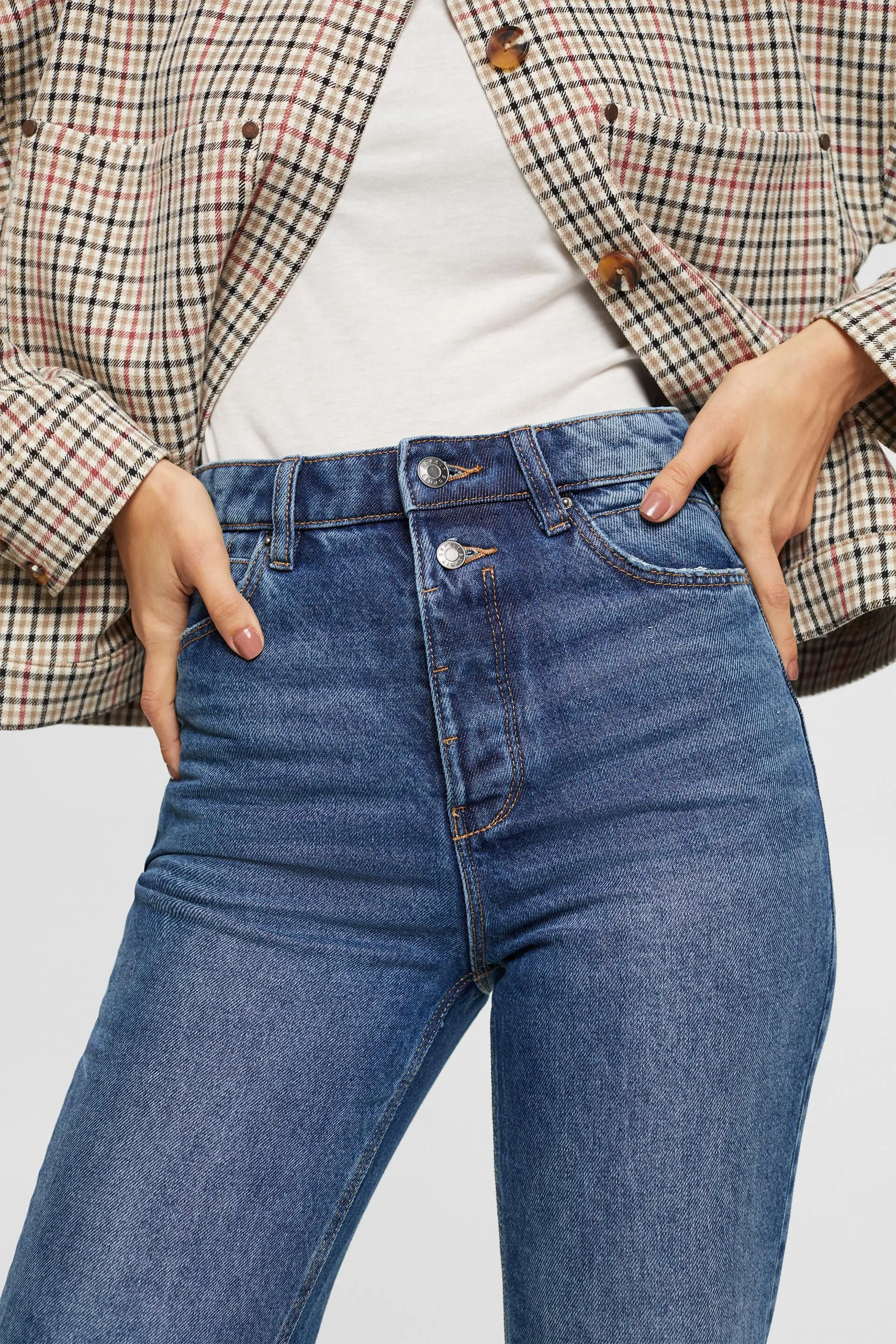 Vaqueros acampanados estilo retro de tiro alto