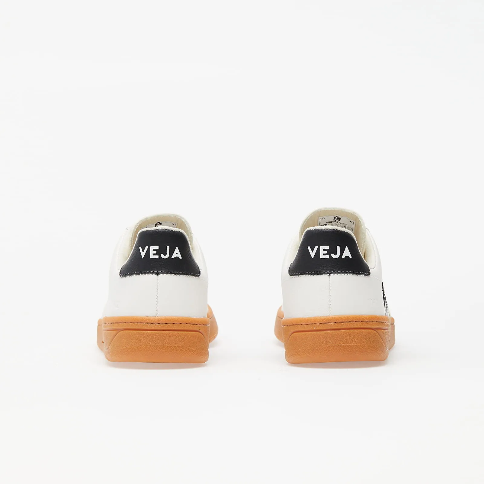 VEJA V12