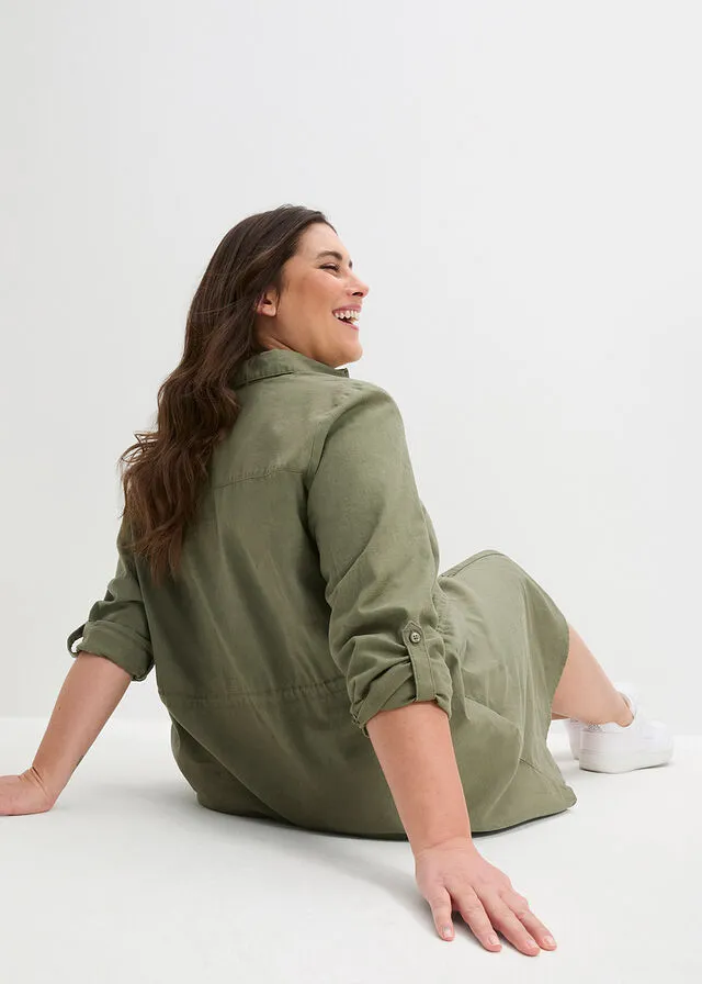 Vestido camisero con lino, goma elástica en la cintura, estilo militar y largo hasta la rodilla Verde oliva