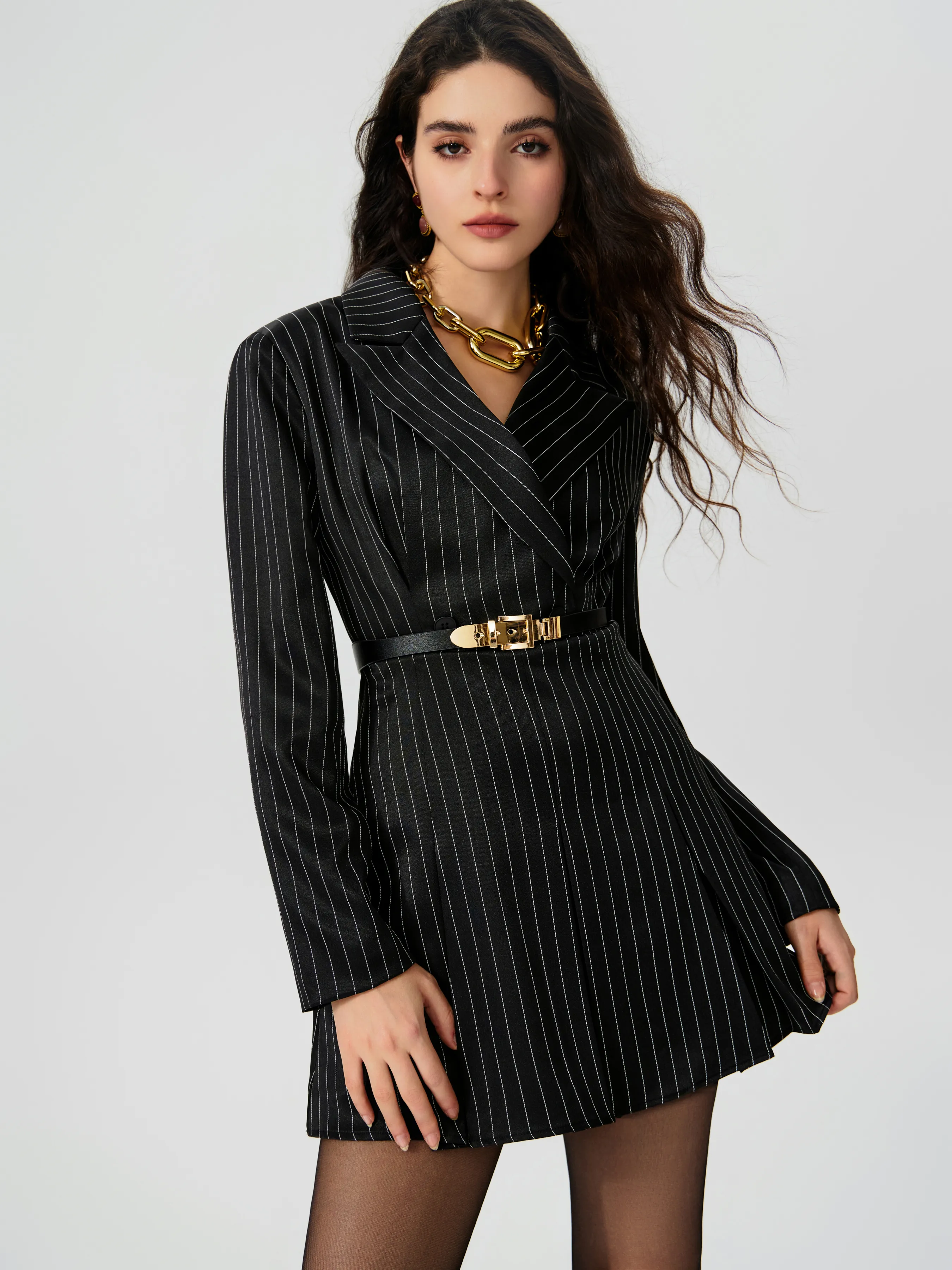  Vestido Mini Blazer a Rayas con Botón Dividido y Cinturón