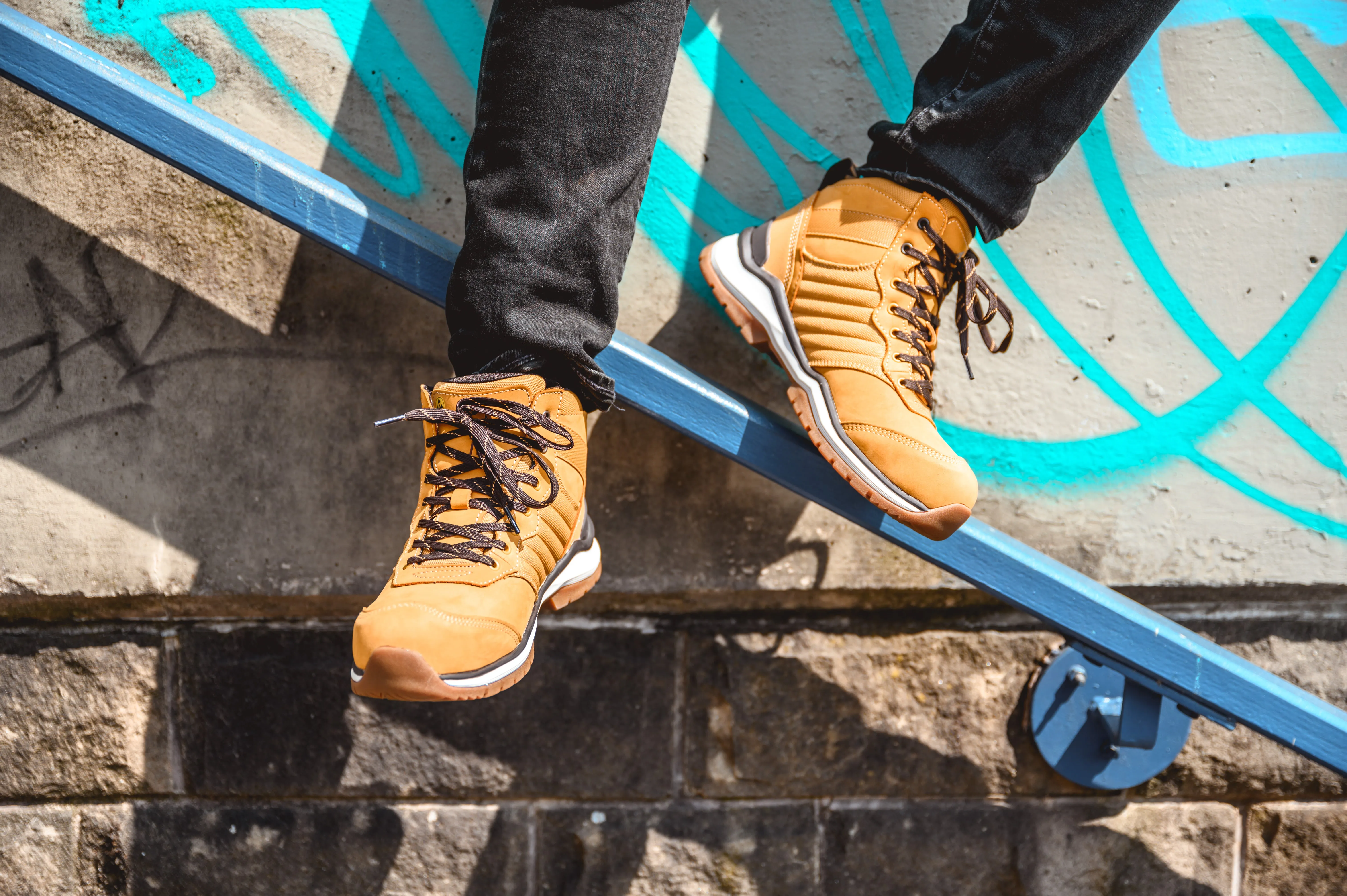 Vismo | EW12 Honey Safety Boot