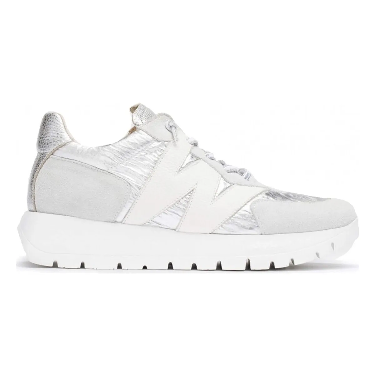 ZAPATILLAS COMBINADAS CON ELÁSTICOS  OLSO A2464 PLATA
