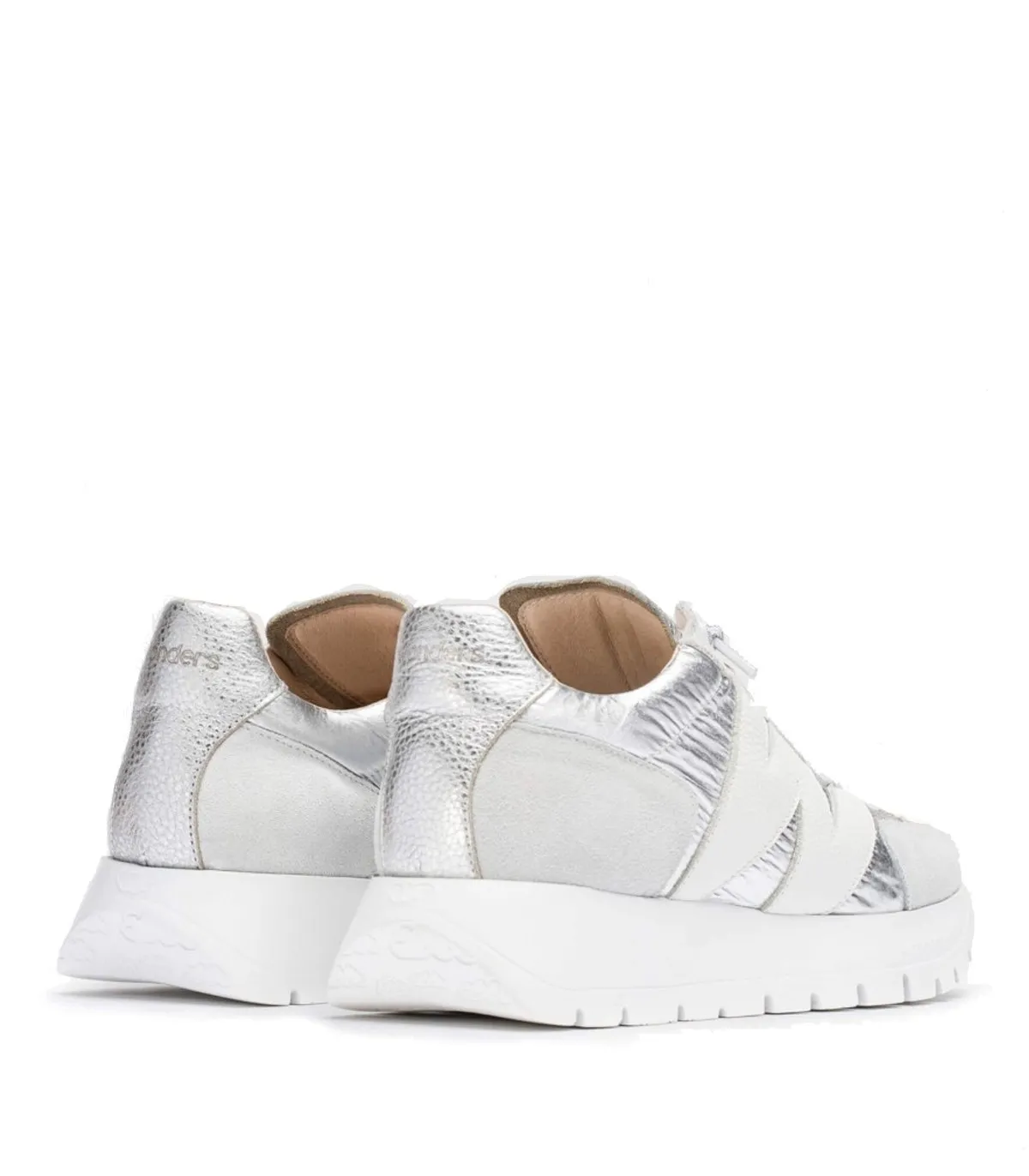ZAPATILLAS COMBINADAS CON ELÁSTICOS WONDERS OLSO A2464 PLATA