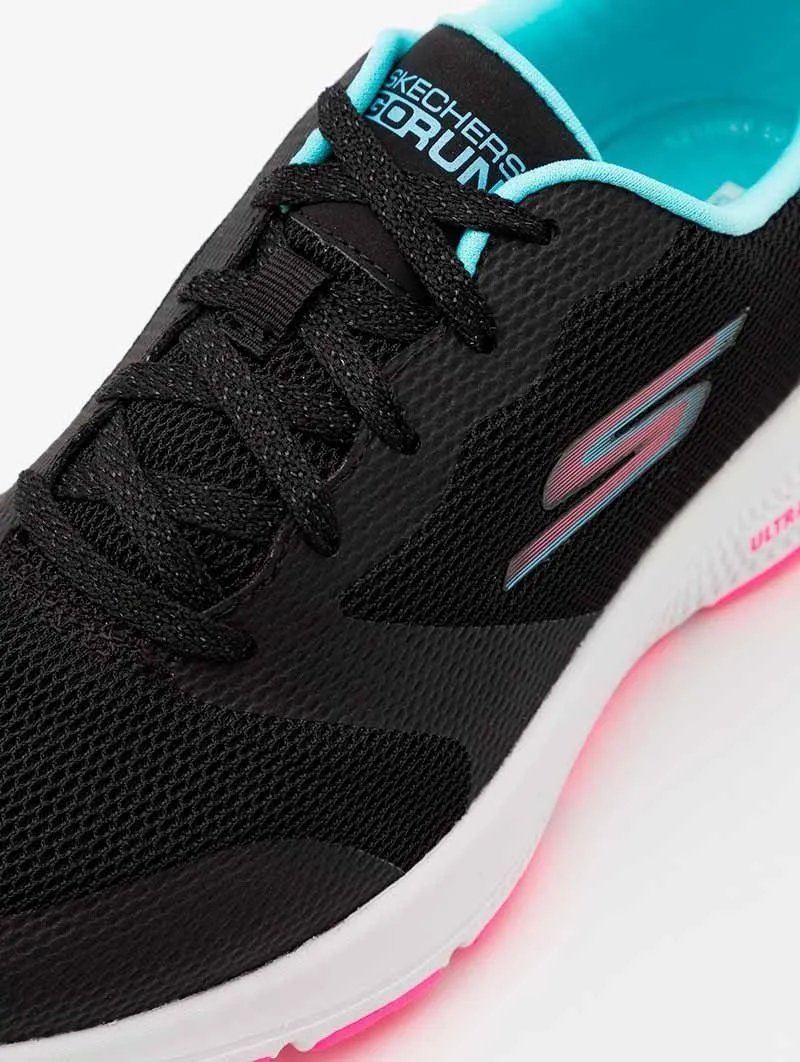 Zapatillas Skechers GOrun Consistent Fearsome 128076 BKMT Negro