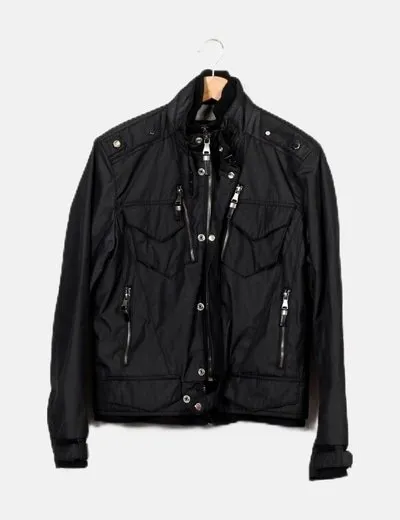 Zara Cazadora negra impermeable